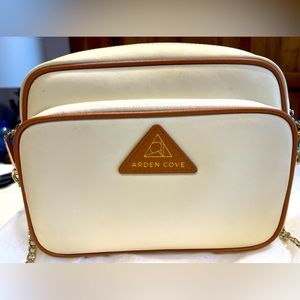 Arden Cove Theft Proof Crossbody Bag